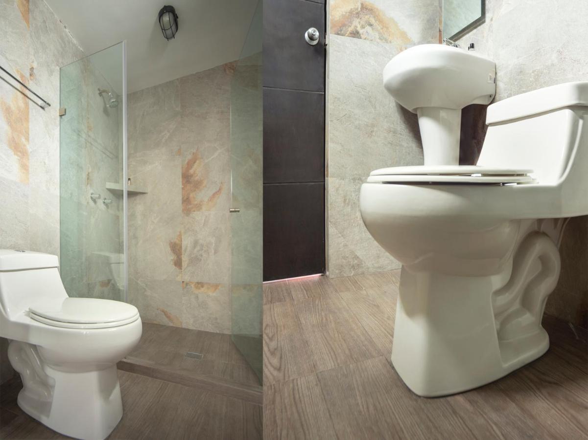 Adhoc Express Hotel Monterrey Eksteriør billede
