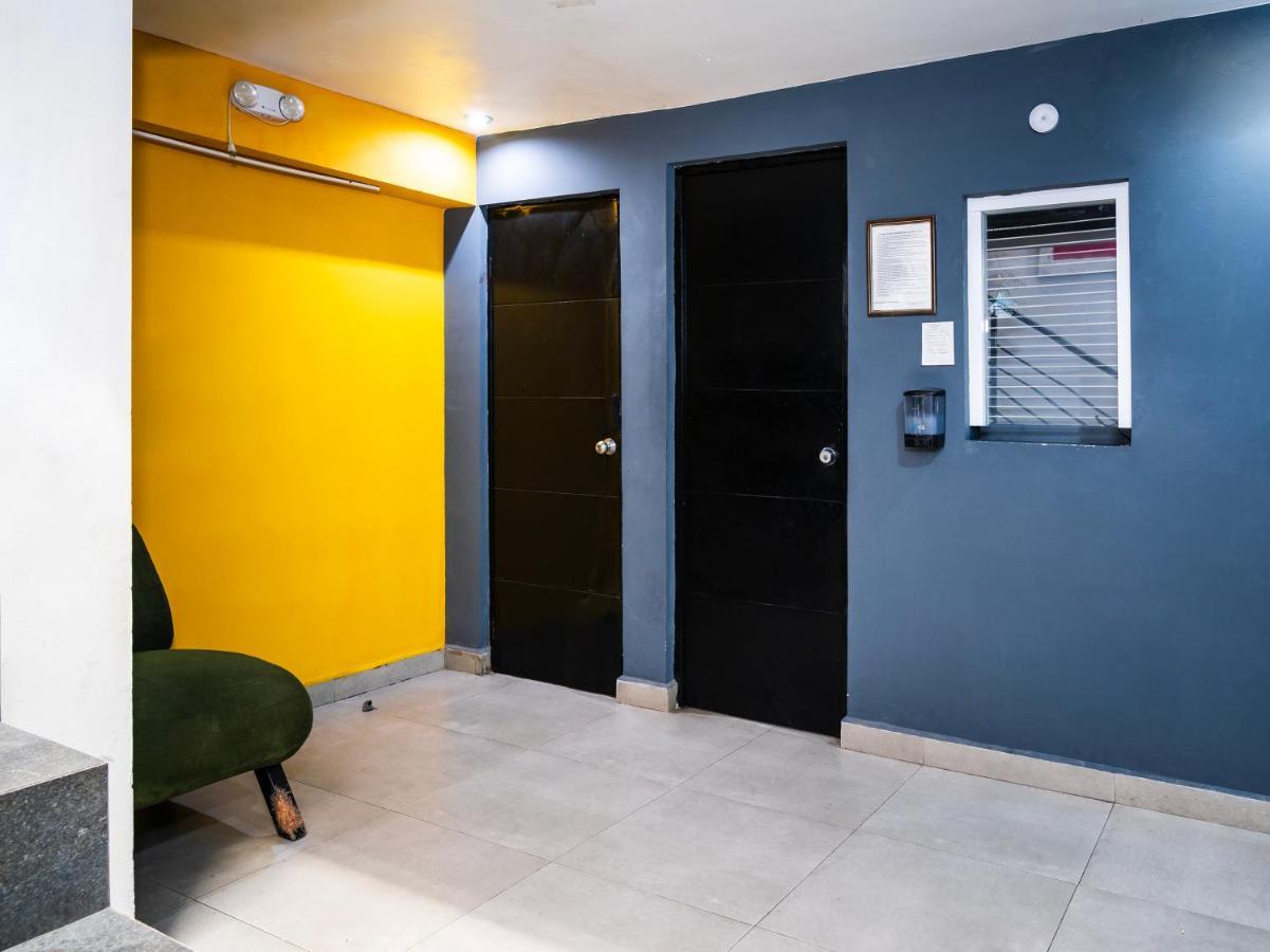 Adhoc Express Hotel Monterrey Eksteriør billede